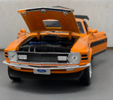 Ford Mustang Mach 1 Orange - Maisto 1:18 Diecast