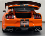 Ford Mustang Shelby GT500 Orange - Maisto 1:18 Diecast