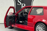 Volkswagen Golf R32 Red - Maisto 1:24 Diecast