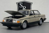 Volvo 240 GL Gold - Welly 1:24 Diecast