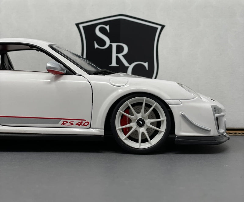 Porsche 911 GT3 RS 4.0 (997) - Maisto 1:18 Diecast