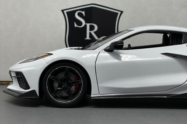 Chevrolet Corvette C8 Stingray Coupe - Maisto 1:18 Diecast