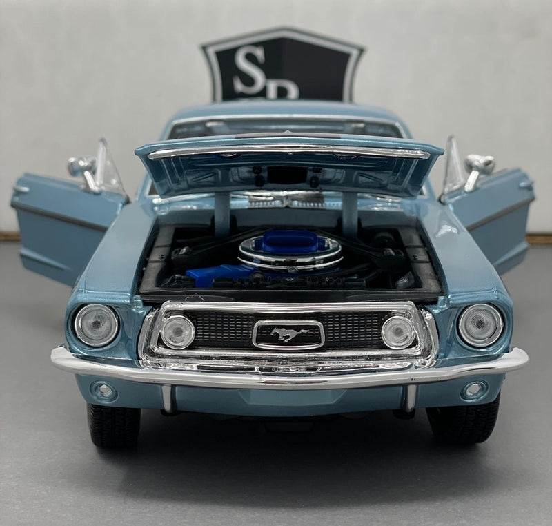 Ford Mustang GT - Maisto 1:18 Diecast