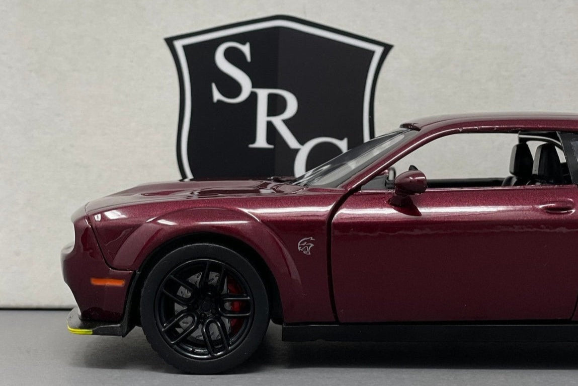 Dodge Challenger SRT Hellcat Widebody - Motormax 1:24 Diecast – Strada ...