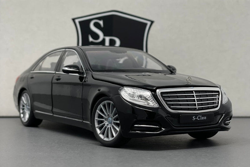 Mercedes-Benz S Class - Welly 1:24 Diecast