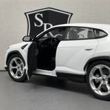 Lamborghini Urus - Welly 1:24 Diecast