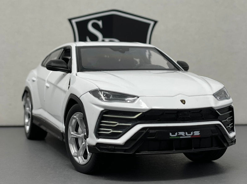 Lamborghini Urus - Welly 1:24 Diecast