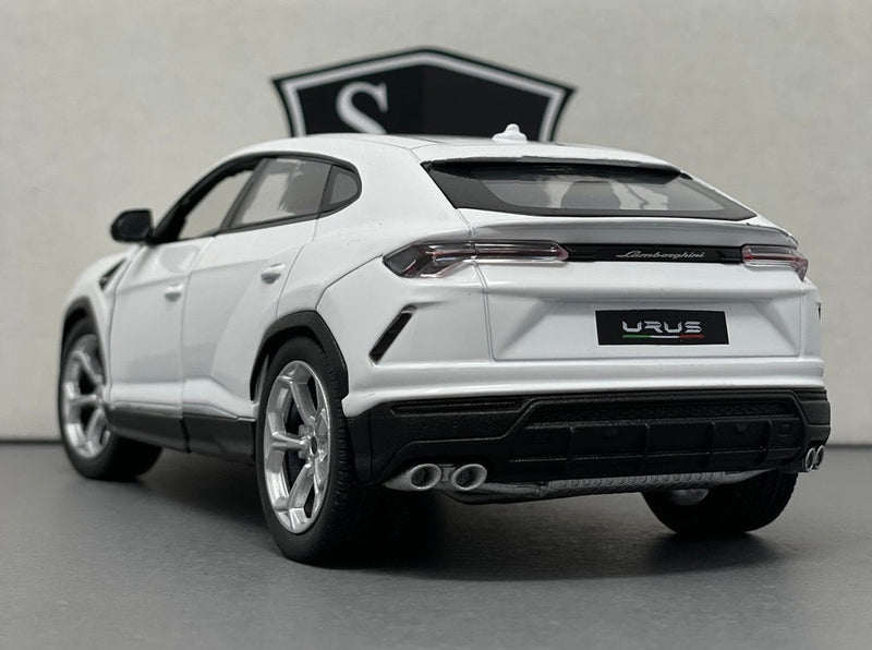 Lamborghini Urus - Welly 1:24 Diecast
