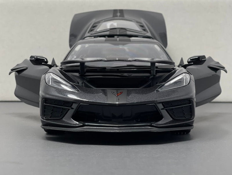 Chevrolet Corvette C8 Stingray Coupe - Maisto 1:18 Diecast