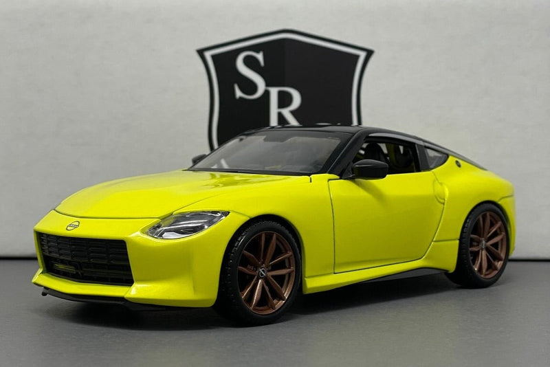 Nissan Z - Maisto 1:24 Diecast