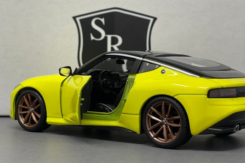Nissan Z - Maisto 1:24 Diecast