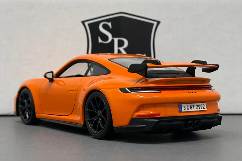 Porsche 911 GT3 - Bburago 1:24 Diecast