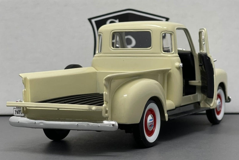 Chevrolet 3100 Pickup Truck - Welly 1:24 Diecast