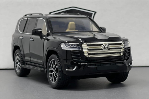Toyota Land Cruiser - Kingstoy 1:24 Diecast