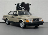 Volvo 240 GL - Welly 1:24 Diecast